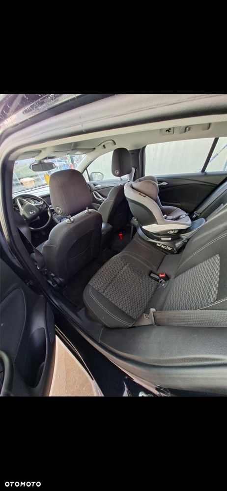 Opel Astra 1.6 CDTI Enjoy - 12