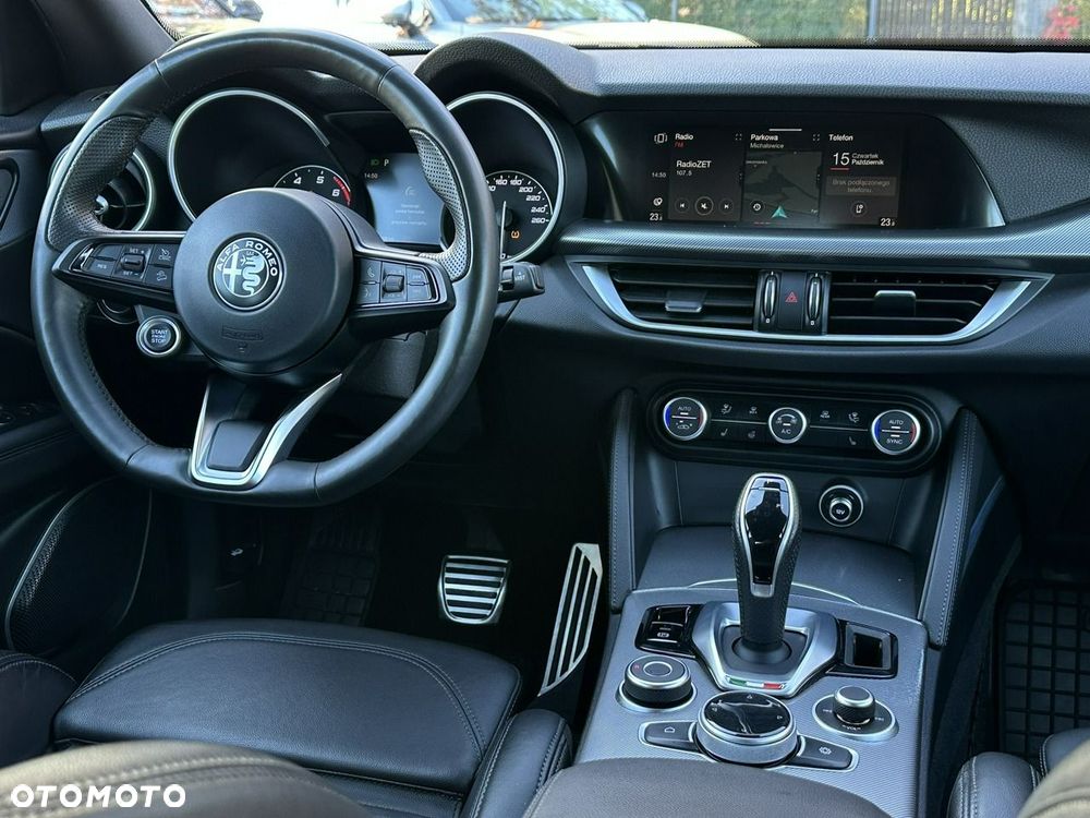 Alfa Romeo Stelvio 2.0 Turbo Veloce Q4 - 24