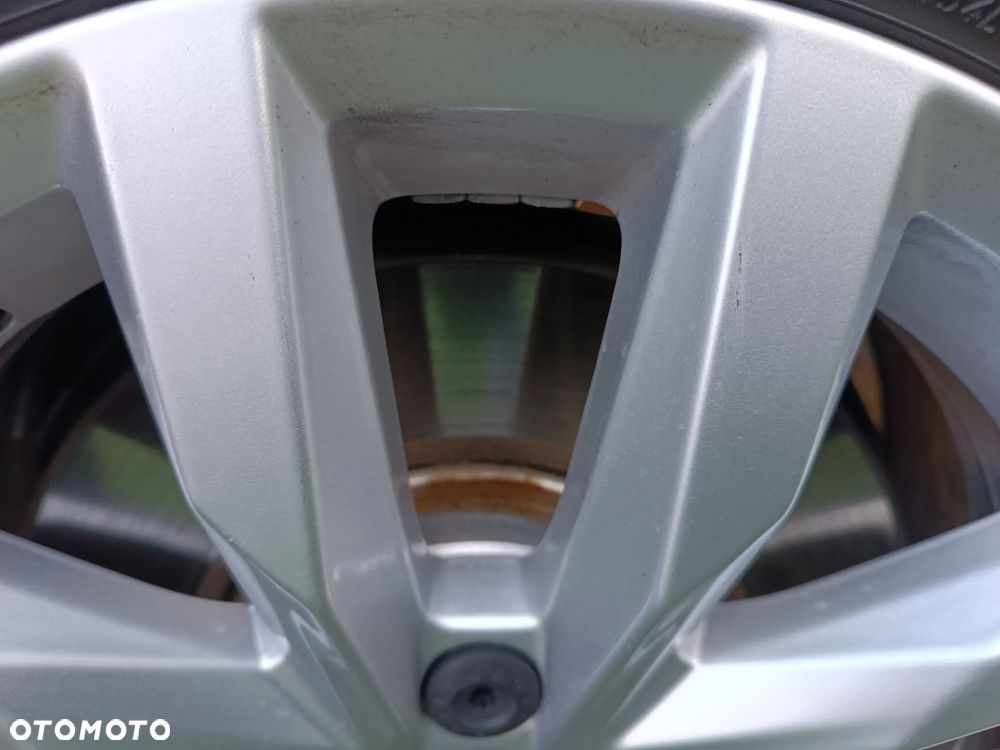 Volkswagen Passat 2.0 TDI EVO Business - 24