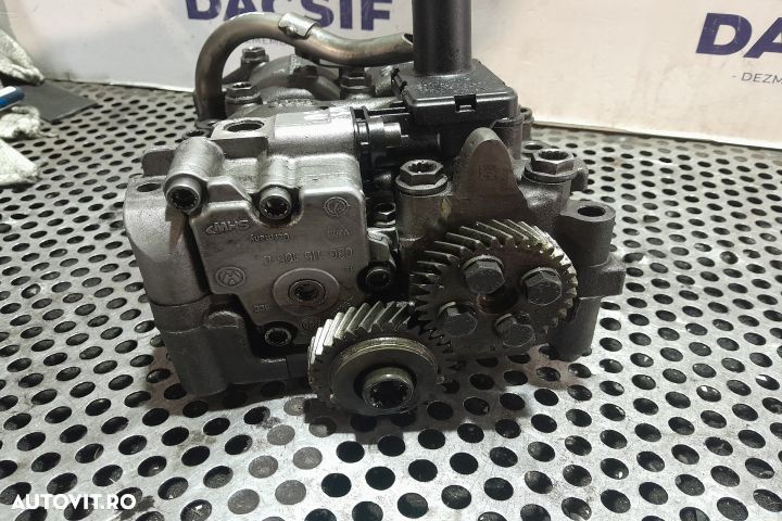 Pompa ulei 03G115105C IMBUS SCHIMBAT 03G115105C IMBUS SCHIMBAT Volksw - 4