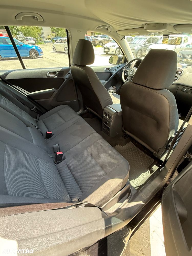 Volkswagen Tiguan - 10