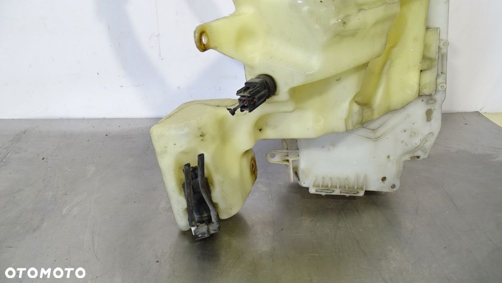 ZBIORNICZEK SPRYSKIWACZY FORD MONDEO MK4 1.8TDCI - 3