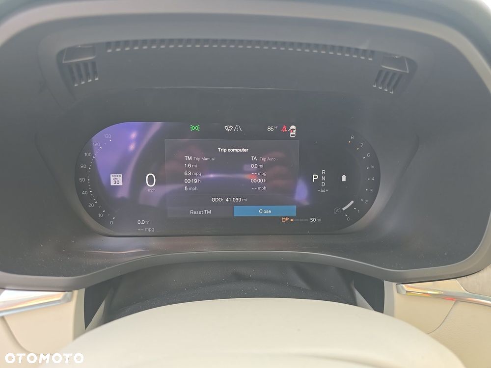 Volvo XC 60 B5 B AWD Plus Dark - 9