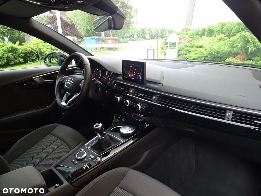 Audi A4 Avant 1.4 TFSI design - 7