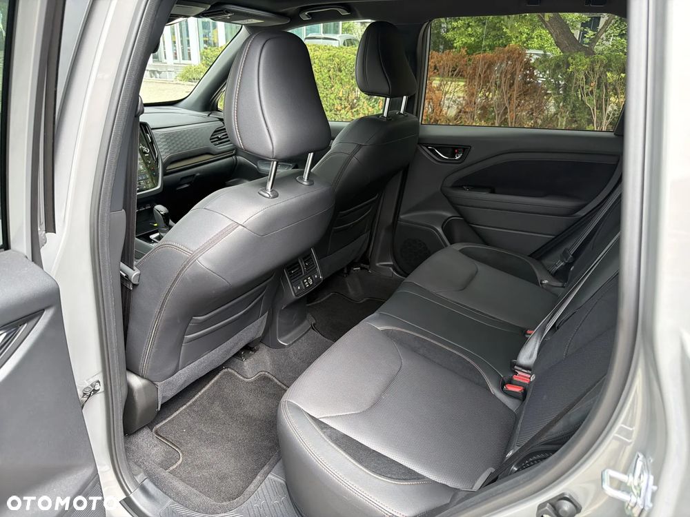 Subaru Forester 2.0i-L Platinum (EyeSight) Lineartronic - 12