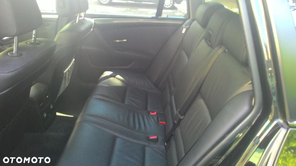 BMW Seria 5 520d - 4
