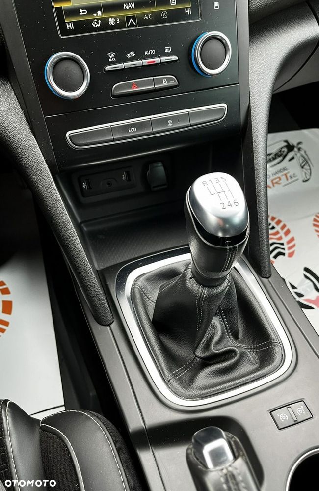 Renault Megane - 26