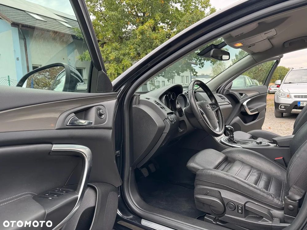 Opel Insignia - 22
