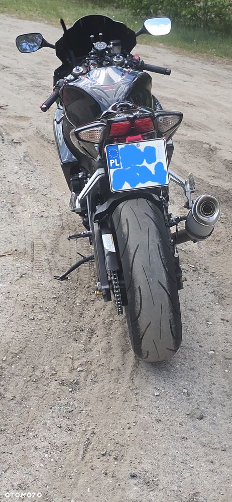 Suzuki GSX-R - 5