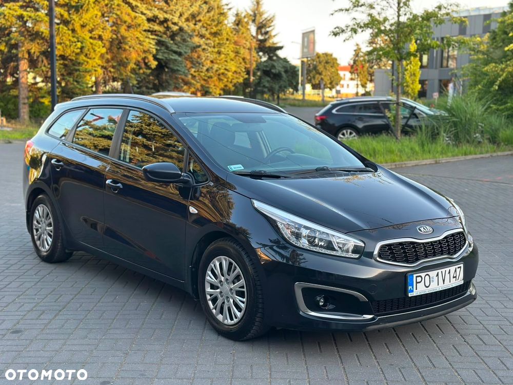 Kia Ceed - 7