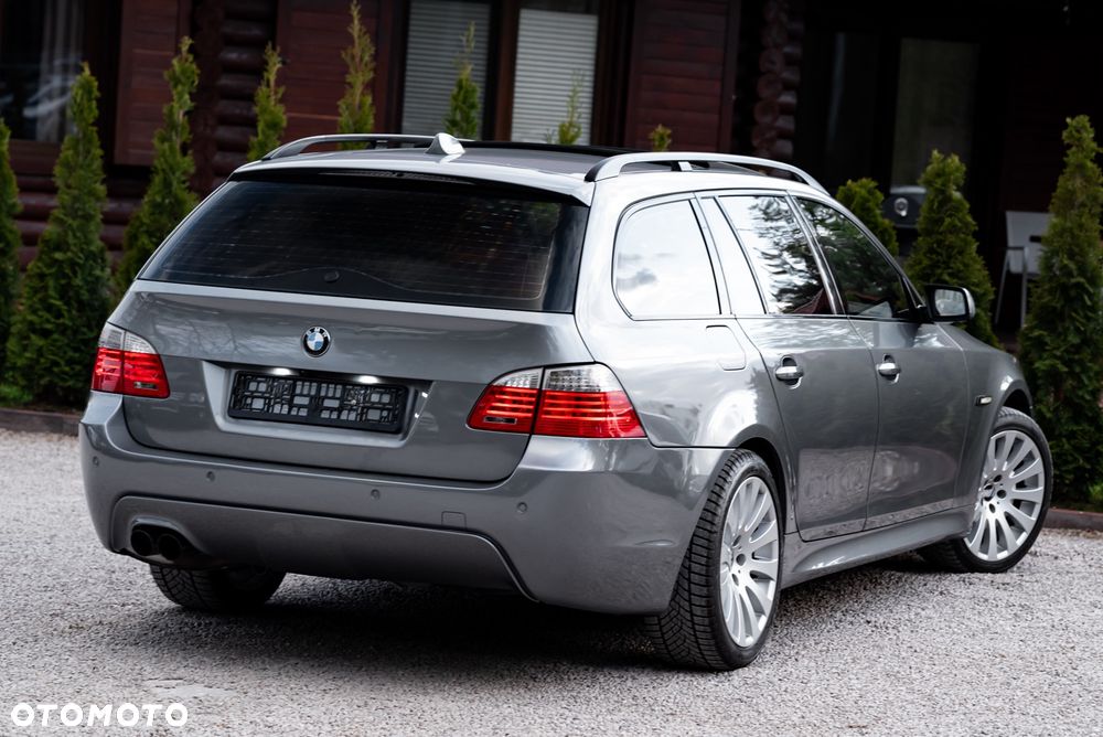 BMW Seria 5 530d xDrive - 13