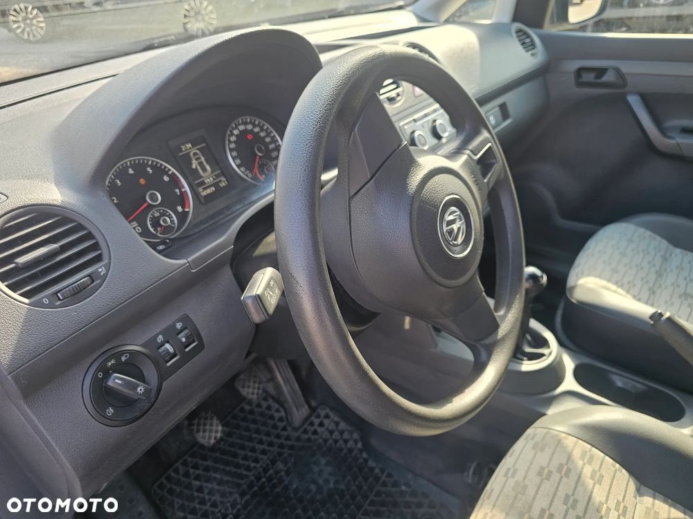 Volkswagen Caddy - 7
