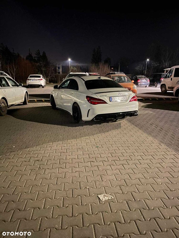 Mercedes-Benz CLA - 1