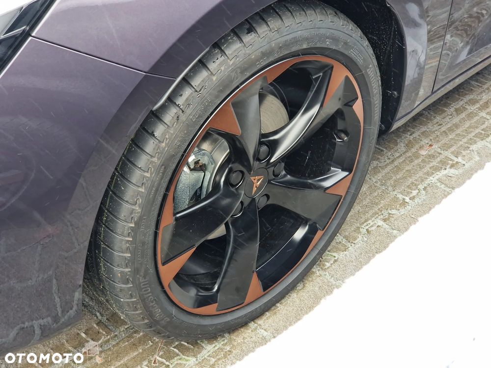 Cupra Leon 1.5 eTSI DSG - 6