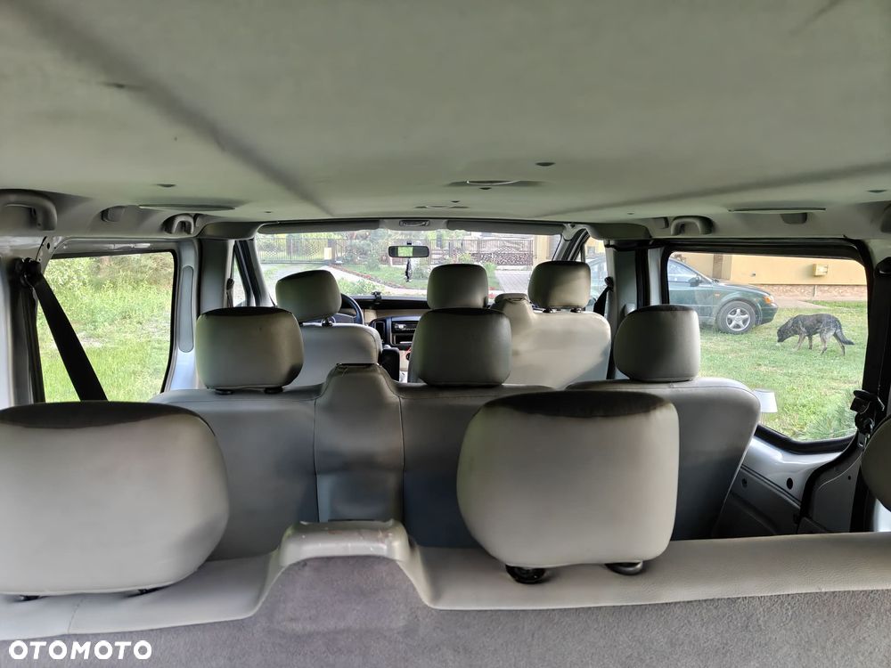 Opel Vivaro L2H1 2.9t - 7