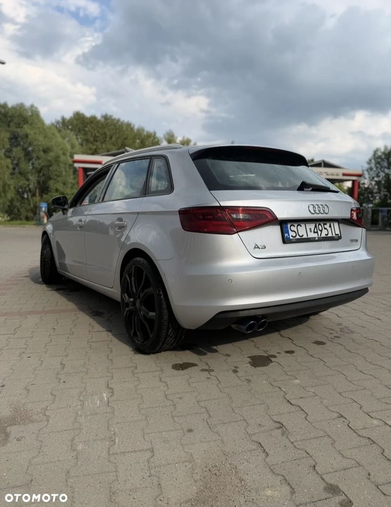 Audi A3 Sportback - 6