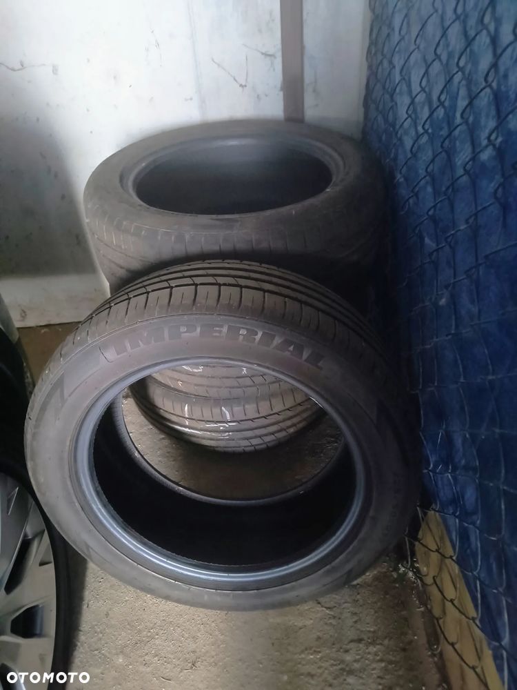 Sprzedam komplet opon - 1
