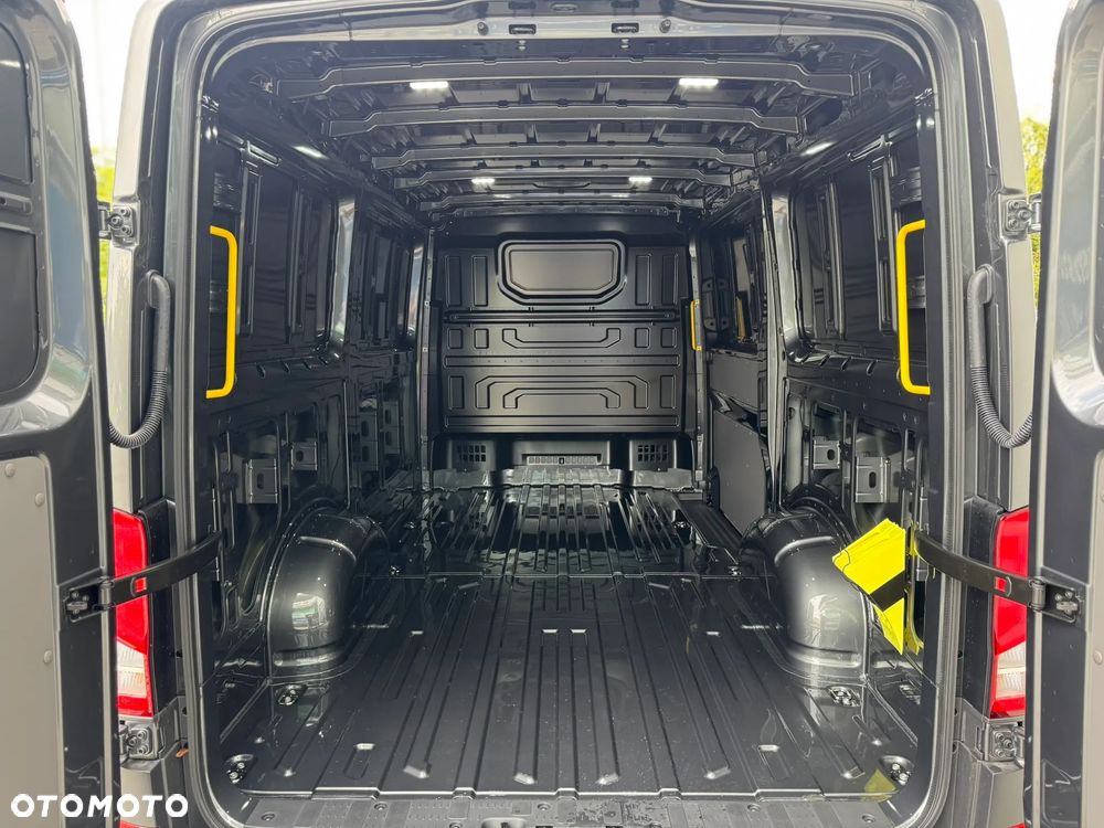 Volkswagen Crafter Furgon Niski Dach - 9