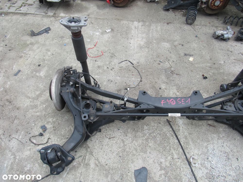 bmw f40 seria 1 tył zawieszenie oś - 1