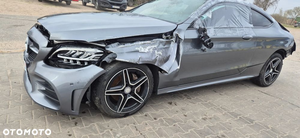 Mercedes-Benz Klasa C 220 d 9G-TRONIC - 13