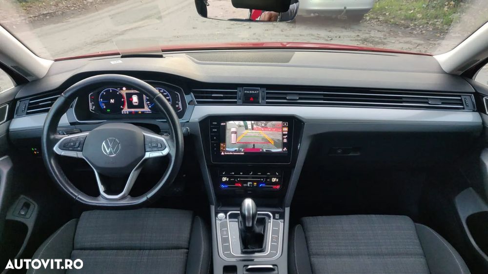 Volkswagen Passat 2.0 TDI SCR DSG Business - 13