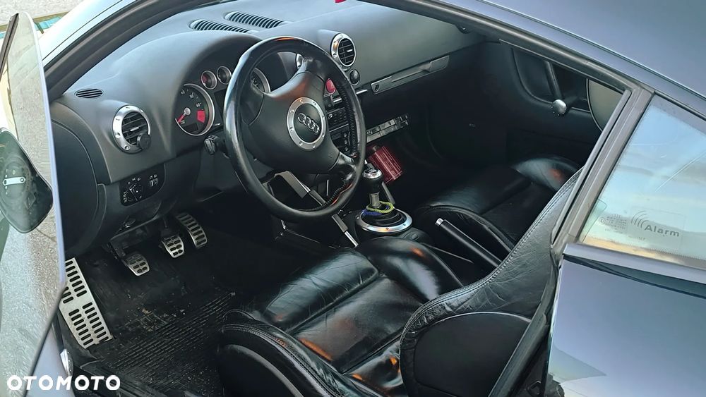 Audi TT Coupé 1.8T - 8