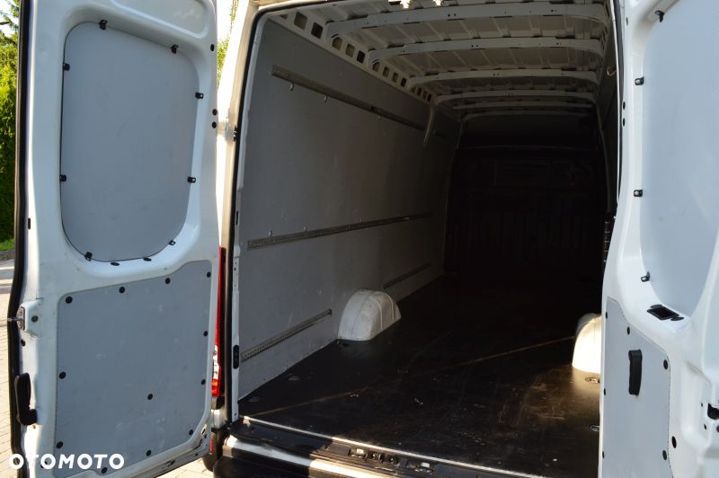 Iveco DAILY - 15