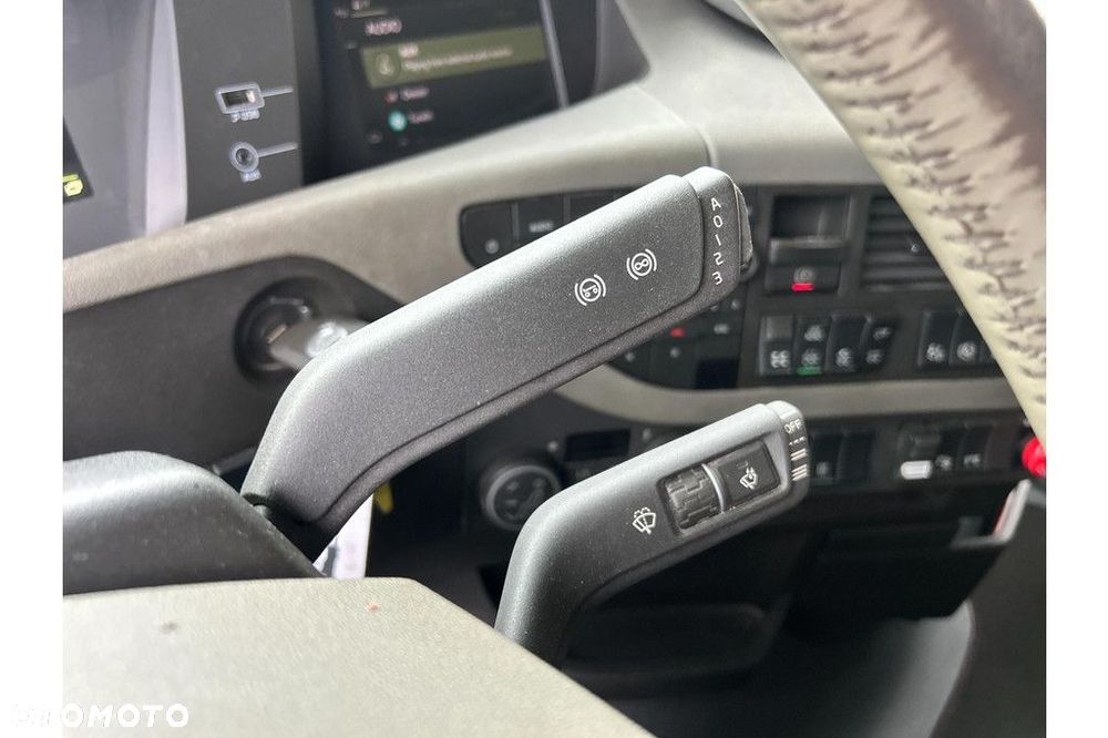 Volvo FH540 6X4 EURO6 + RETARDER + LIFTING AXLE - 25