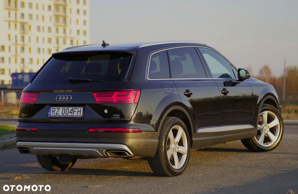 Audi Q7 - 4