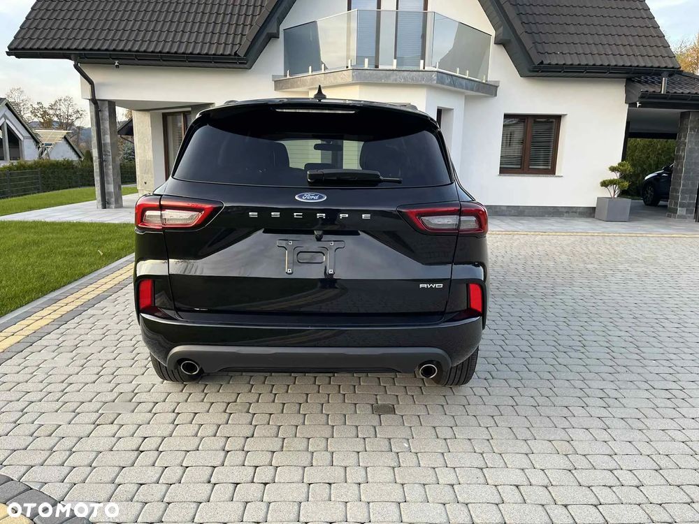 Ford Kuga 1.5 EcoBoost ST-LINE - 26