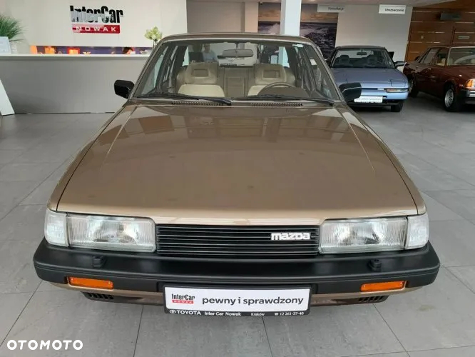 Mazda 626 2.0 12V GLX - 2