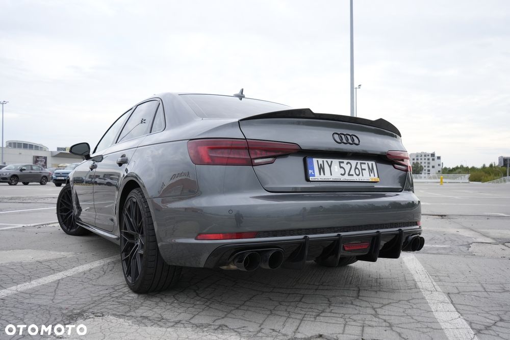 Audi A4 Limousine 2.0 TFSI quattro S tronic sport - 8