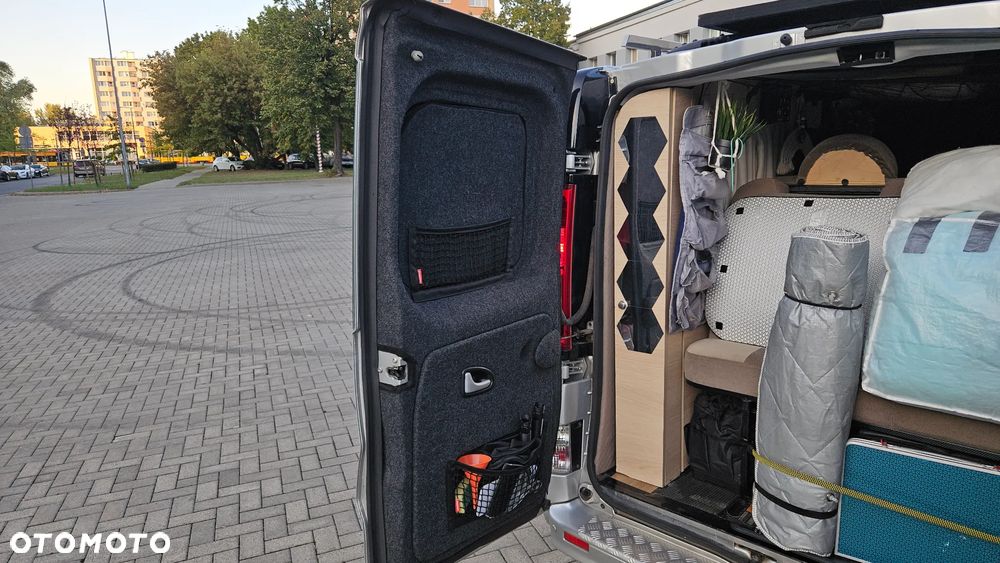 Renault Trafic - 21