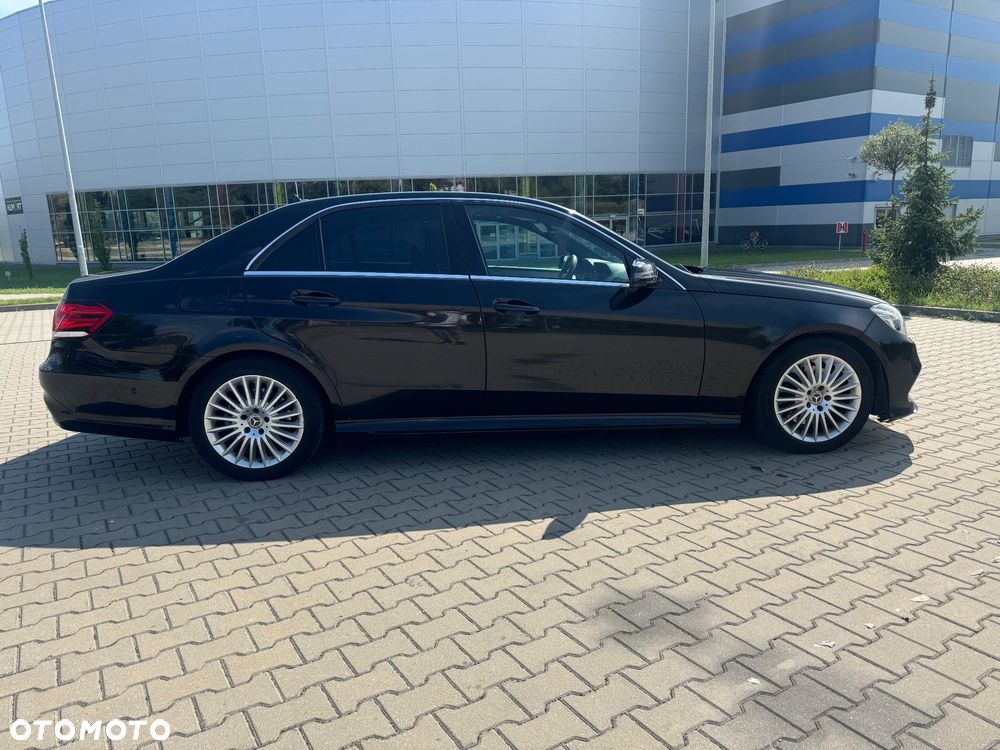 Mercedes-Benz Klasa E 220 BlueTEC 7G-TRONIC Elegance - 2