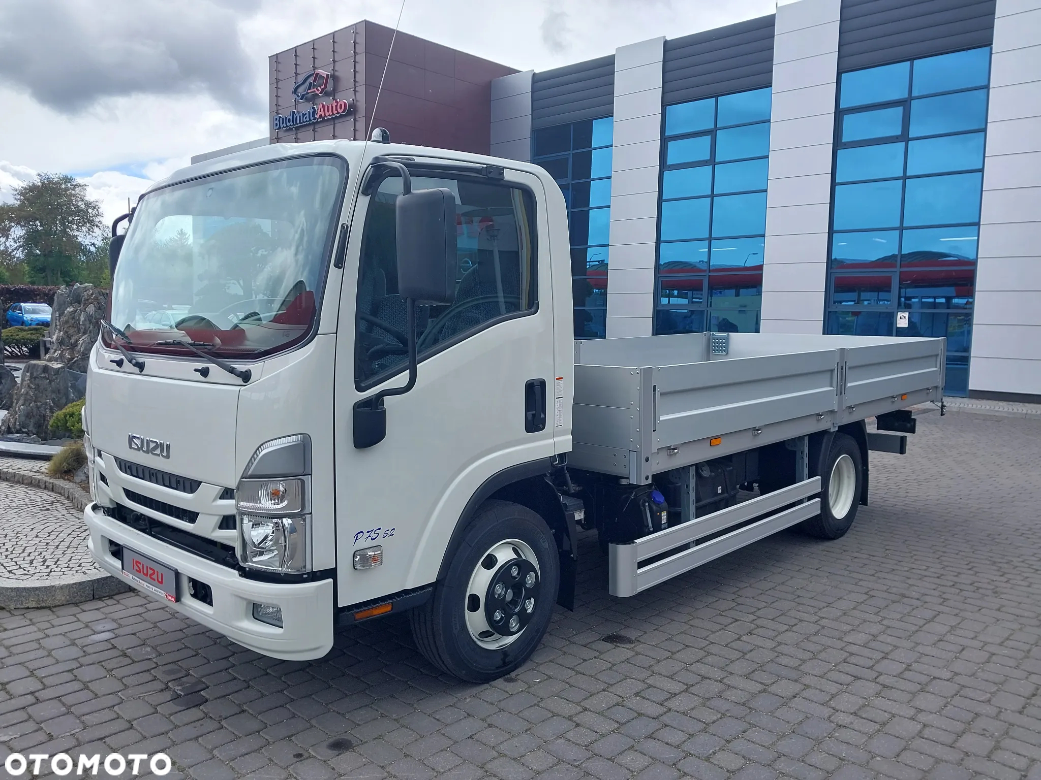 Isuzu P75 - 4