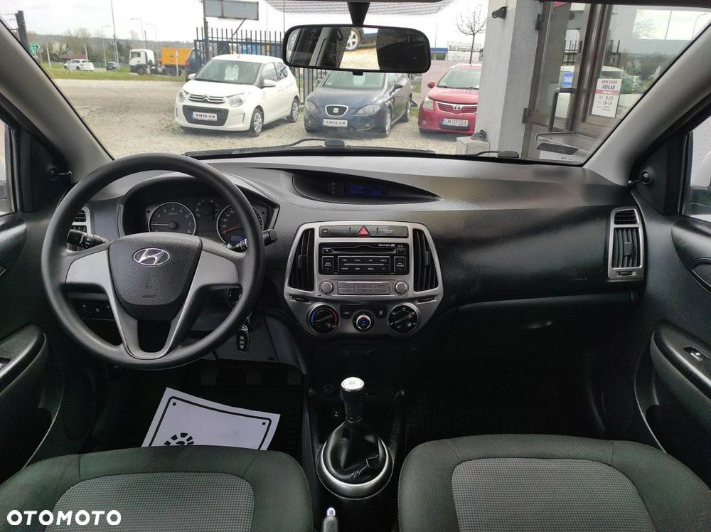 Hyundai i20 - 10