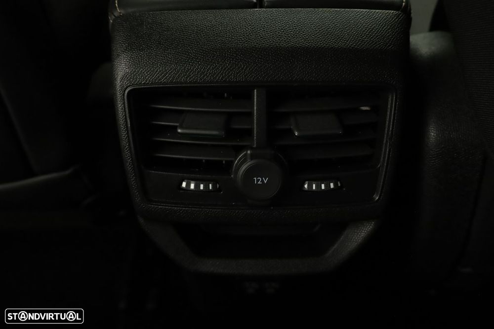 Peugeot 3008 1.2 Hybrid GT e-DCS6 - 24