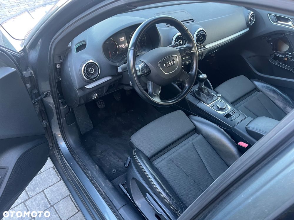 Audi A3 Sportback - 7