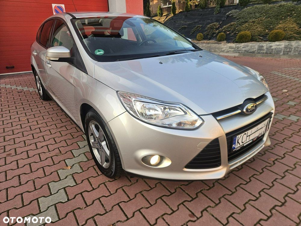 Ford Focus 1.6 Edition - 9