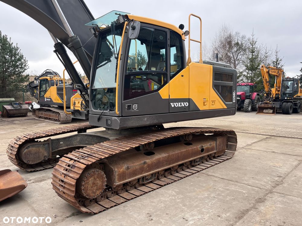 Volvo EC250EL - 2