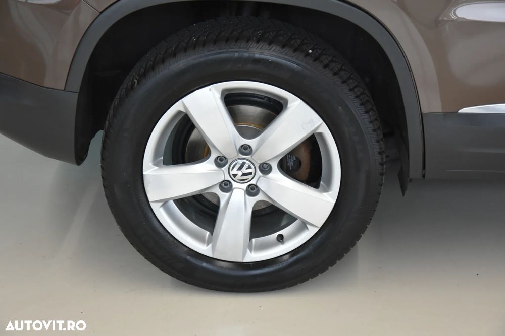 Volkswagen Tiguan 2.0 TDI 4Motion DSG Sport & Style - 17