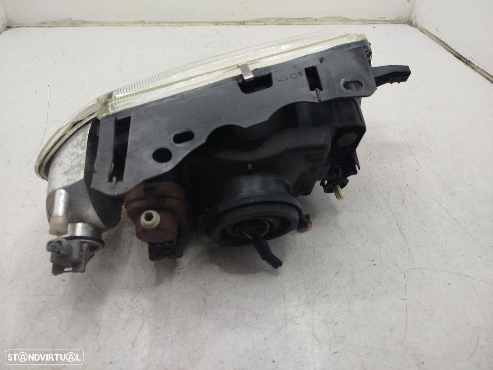 Farol/ Otica Dianteiro Esq Citroën Saxo (S0, S1) - 4