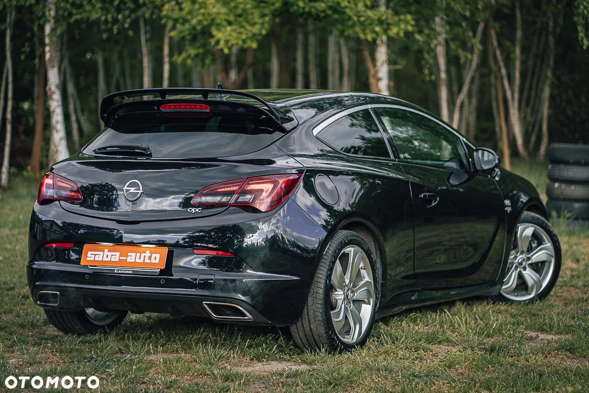 Opel Astra OPC Start/Stop - 8