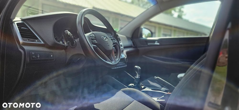 Hyundai Tucson 1.6 GDI BlueDrive Classic 2WD - 17