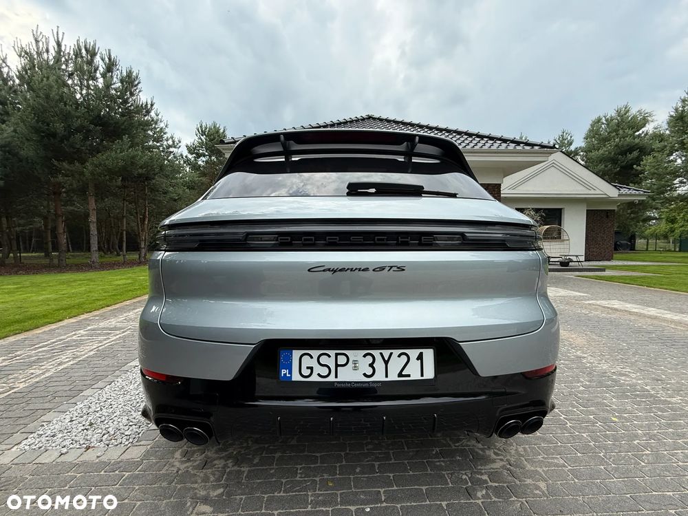Porsche Cayenne - 5