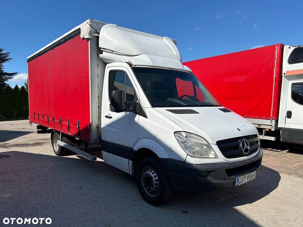 Mercedes-Benz Sprinter 519 - 11