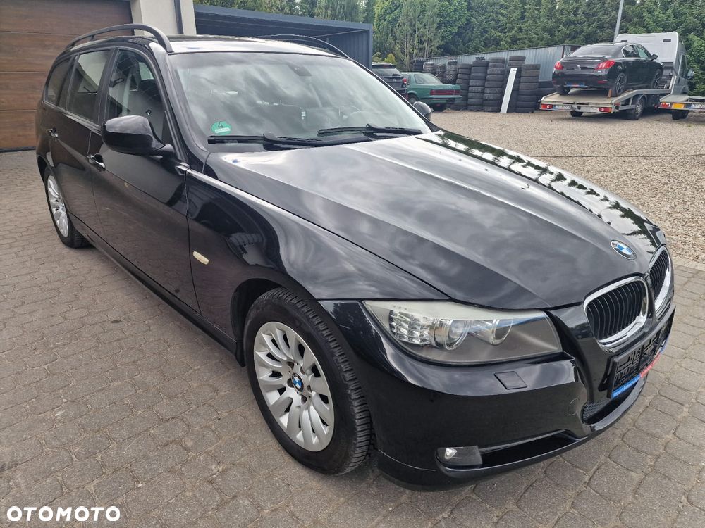 BMW Seria 3 318d DPF - 8