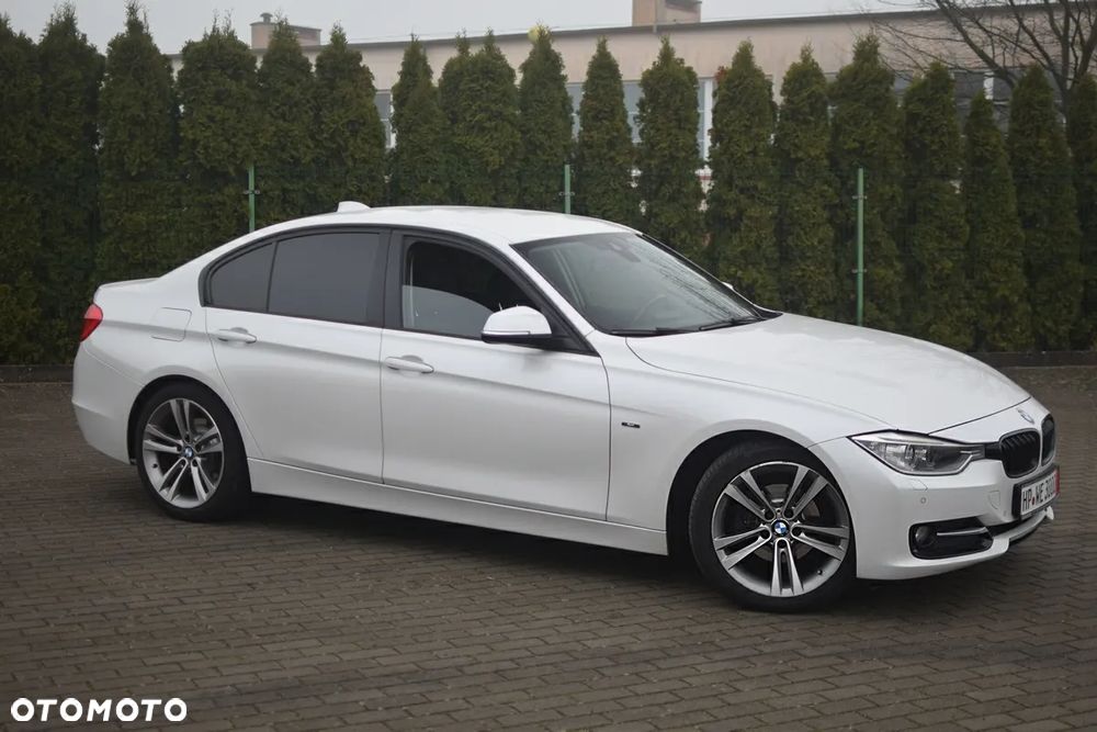BMW Seria 3 318d DPF Edition Sport - 10
