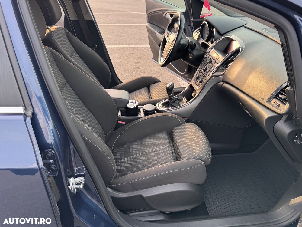 Opel Astra 1.4 Turbo - 15