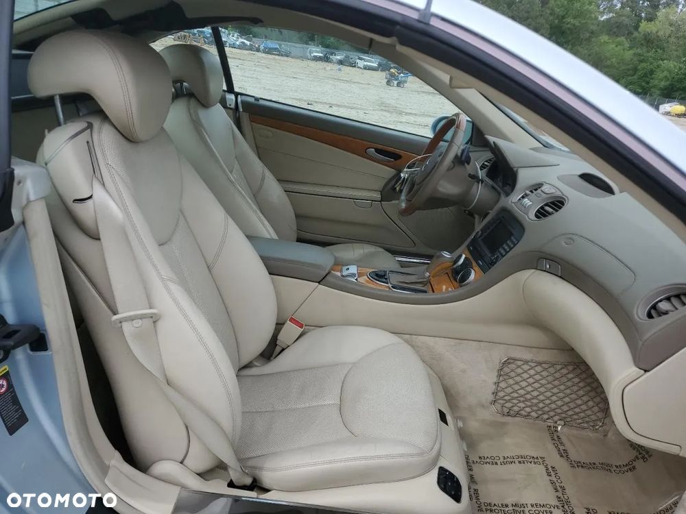 Mercedes-Benz SL 500 - 12